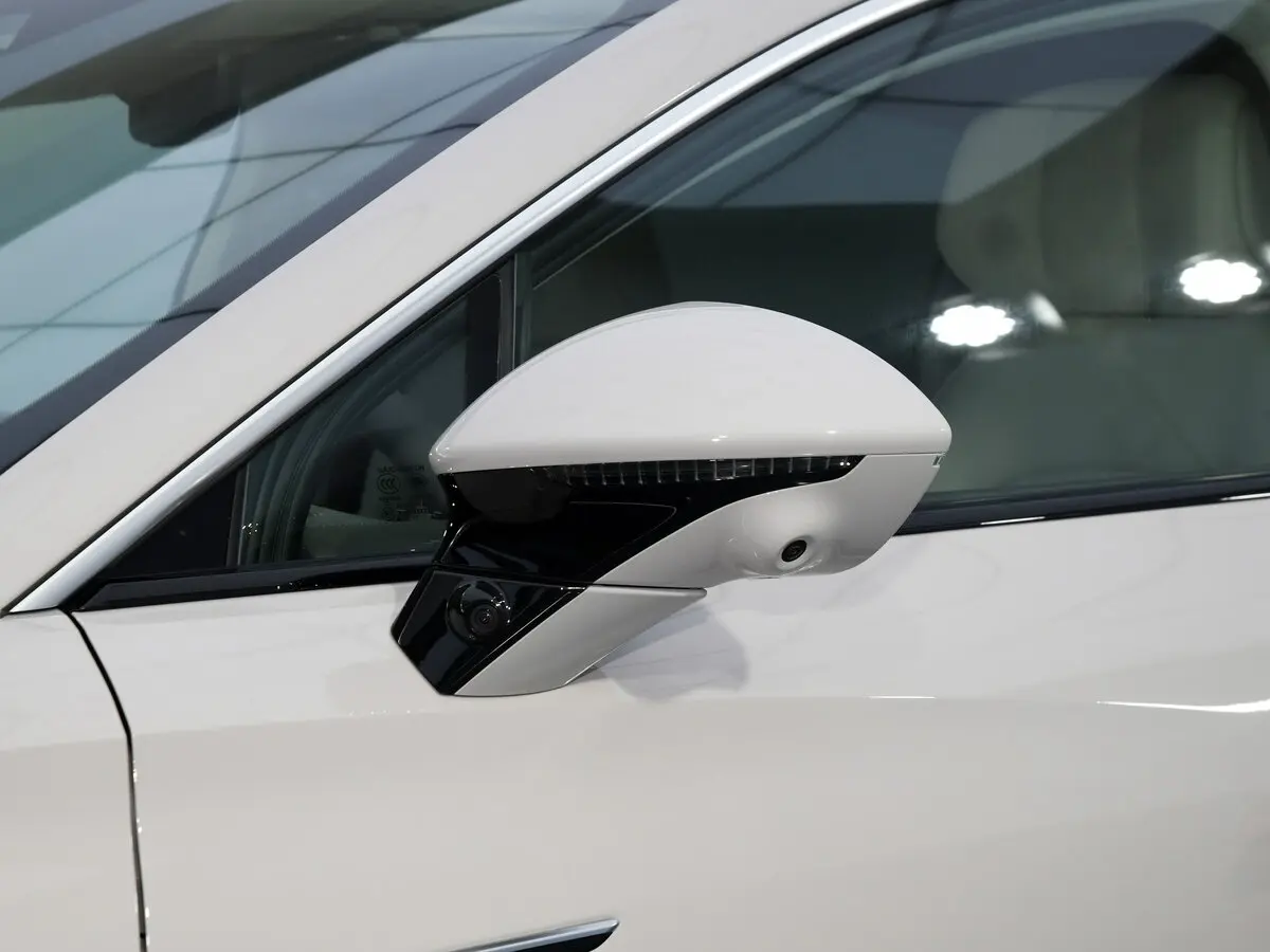 Rising Auto F7 2023 – н.в. Лифтбек — photo 16