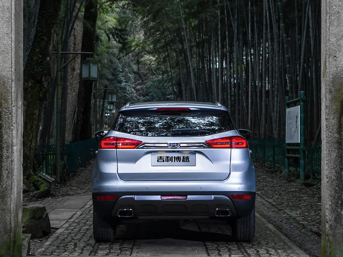Geely Boyue I Внедорожник 5 дв. — сүрөт 4