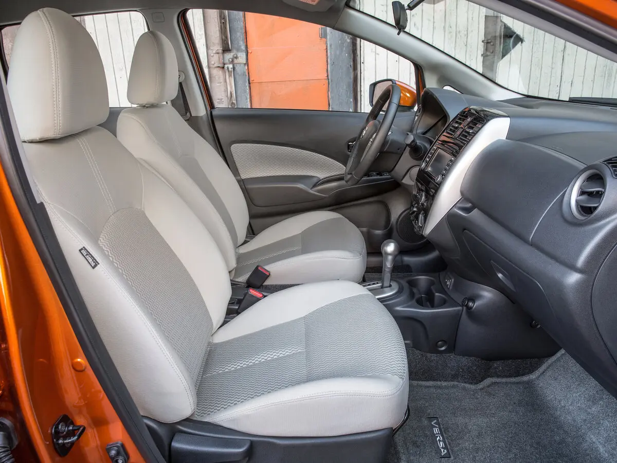 Nissan Versa Note I Рестайлинг Хэтчбек 5 дв. — сүрөт 7
