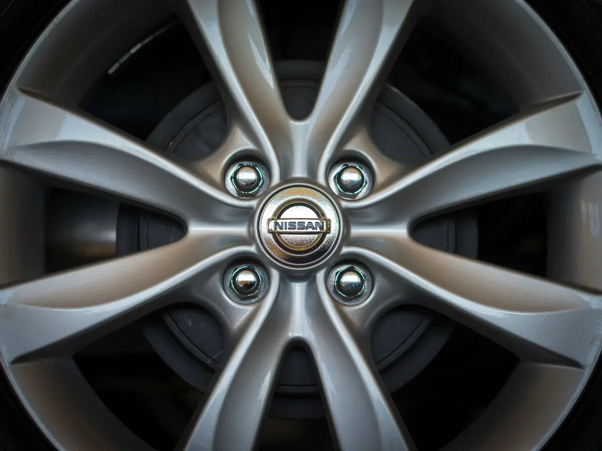 Nissan Versa Note I Хэтчбек 5 дв. — сүрөт 13
