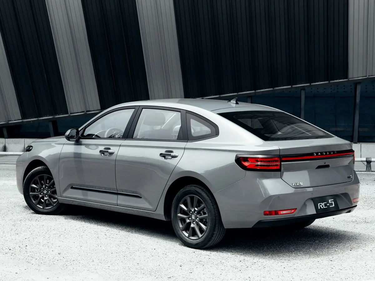 Baojun RC-5 2020 – 2021 Лифтбек — сүрөт 4