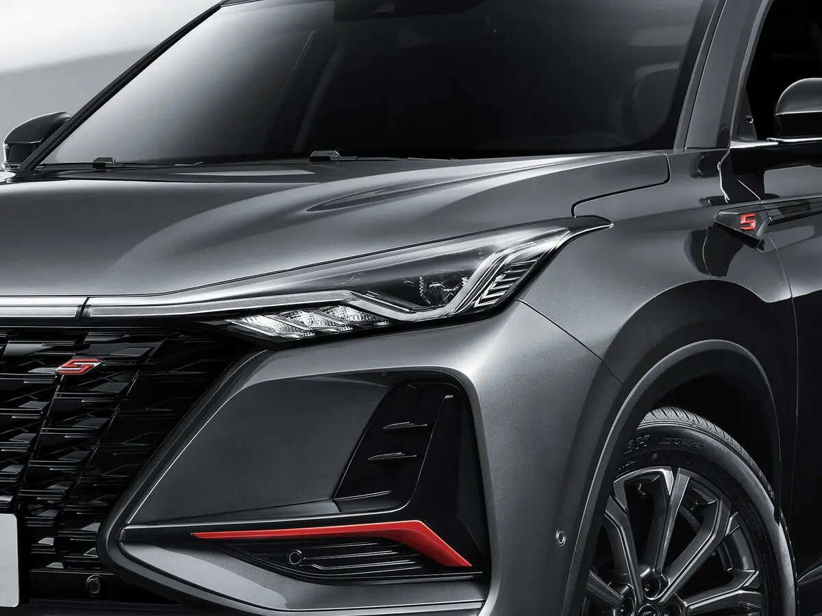 Changan CS75 Plus I Рестайлинг Внедорожник 5 дв. — photo 8