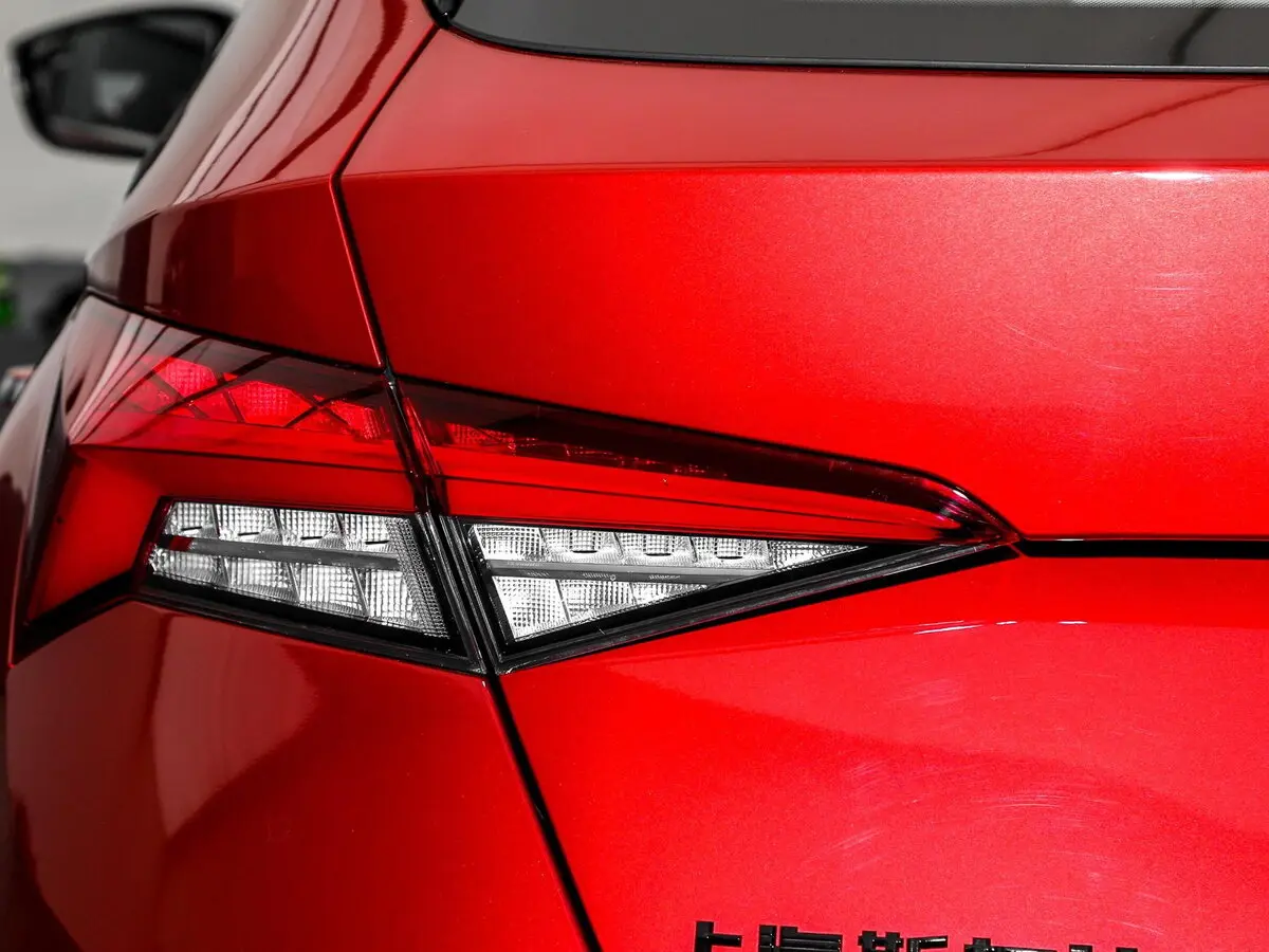 Skoda Kodiaq GT 2019 – н.в. Внедорожник 5 дв. — сүрөт 18
