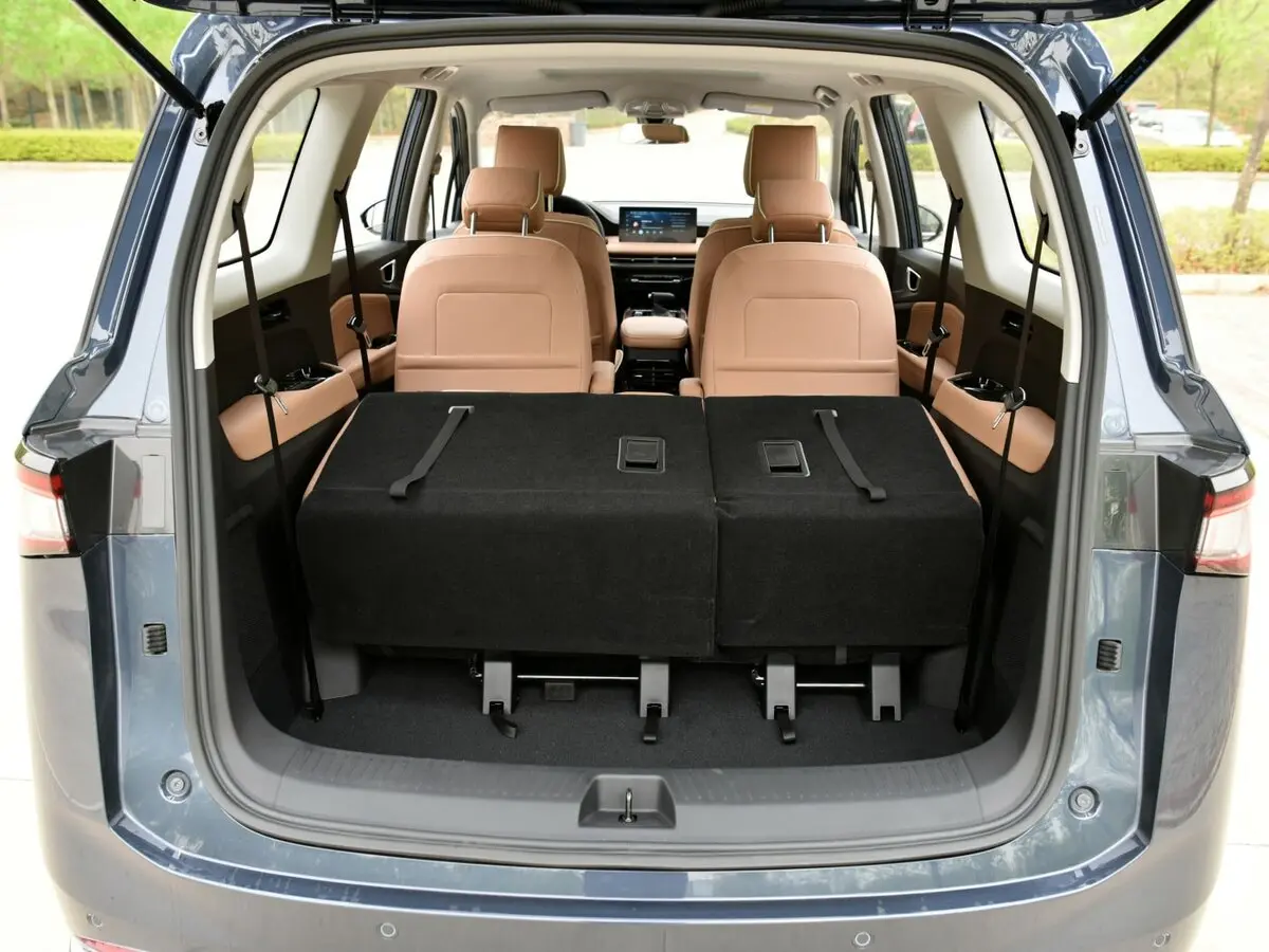 Wuling Jiachen 2022 – н.в. Минивэн — сүрөт 7