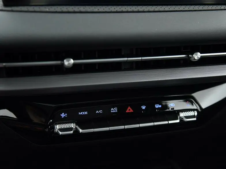 Wuling Jiachen 2022 – н.в. Минивэн — сүрөт 8