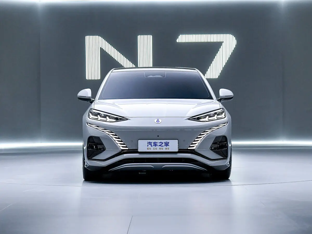 Denza N7 I Внедорожник 5 дв. — сүрөт 3