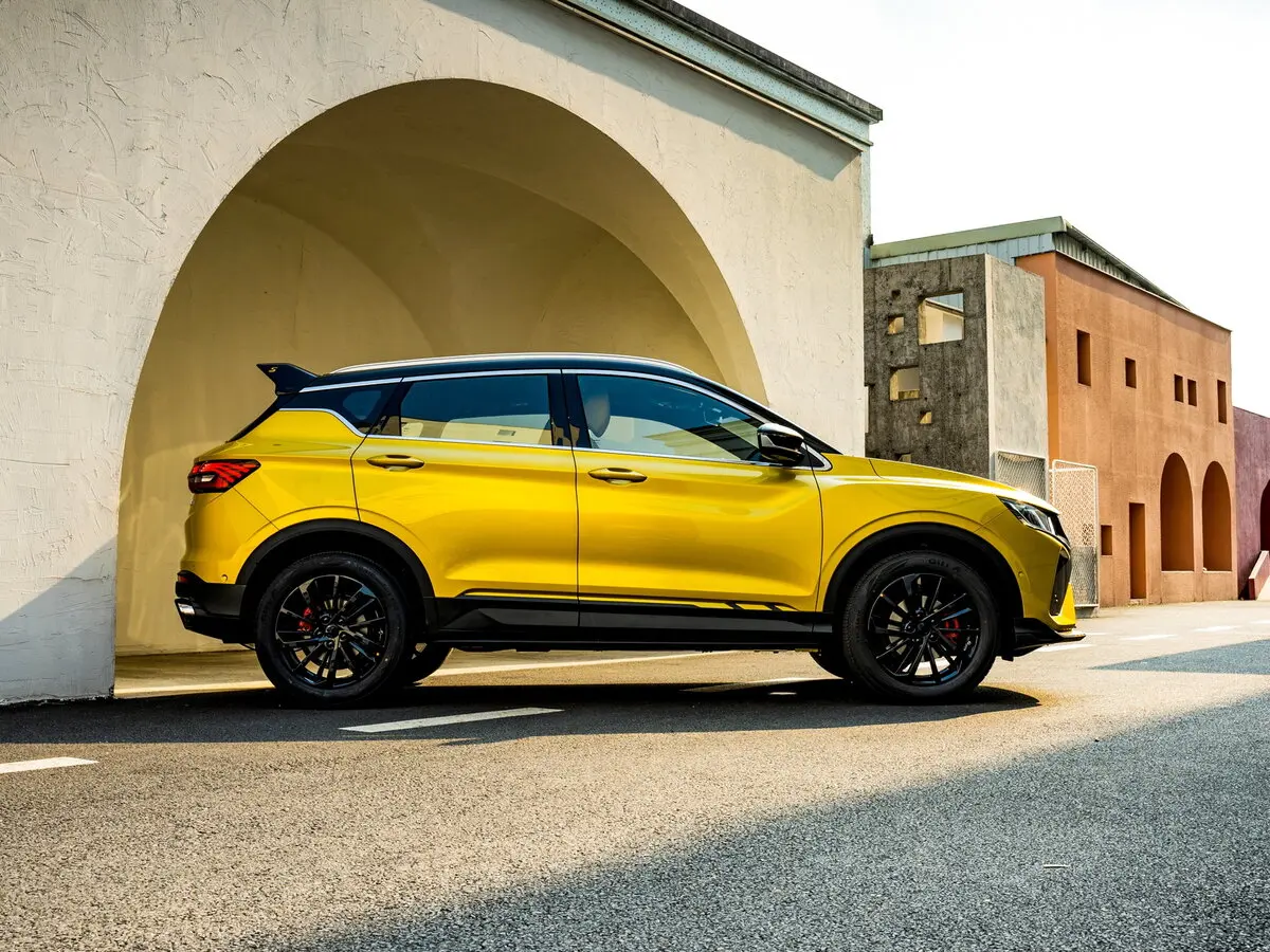 Geely Binyue I Рестайлинг Внедорожник 5 дв. — сүрөт 2