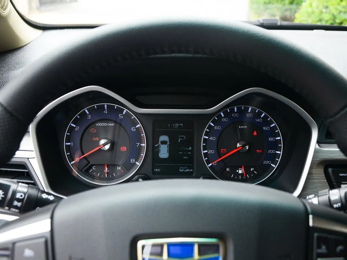 Geely Vision X3 I Внедорожник 5 дв. — сүрөт 7