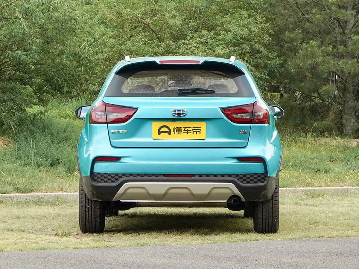 Geely Vision X3 I Рестайлинг Внедорожник 5 дв. — 照片 3