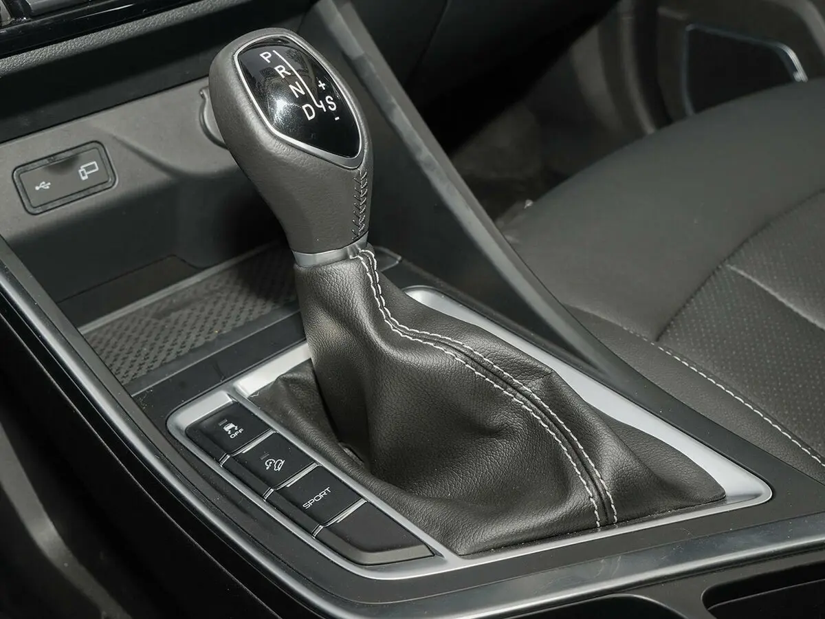 Geely Vision X3 I Рестайлинг Внедорожник 5 дв. — 照片 10