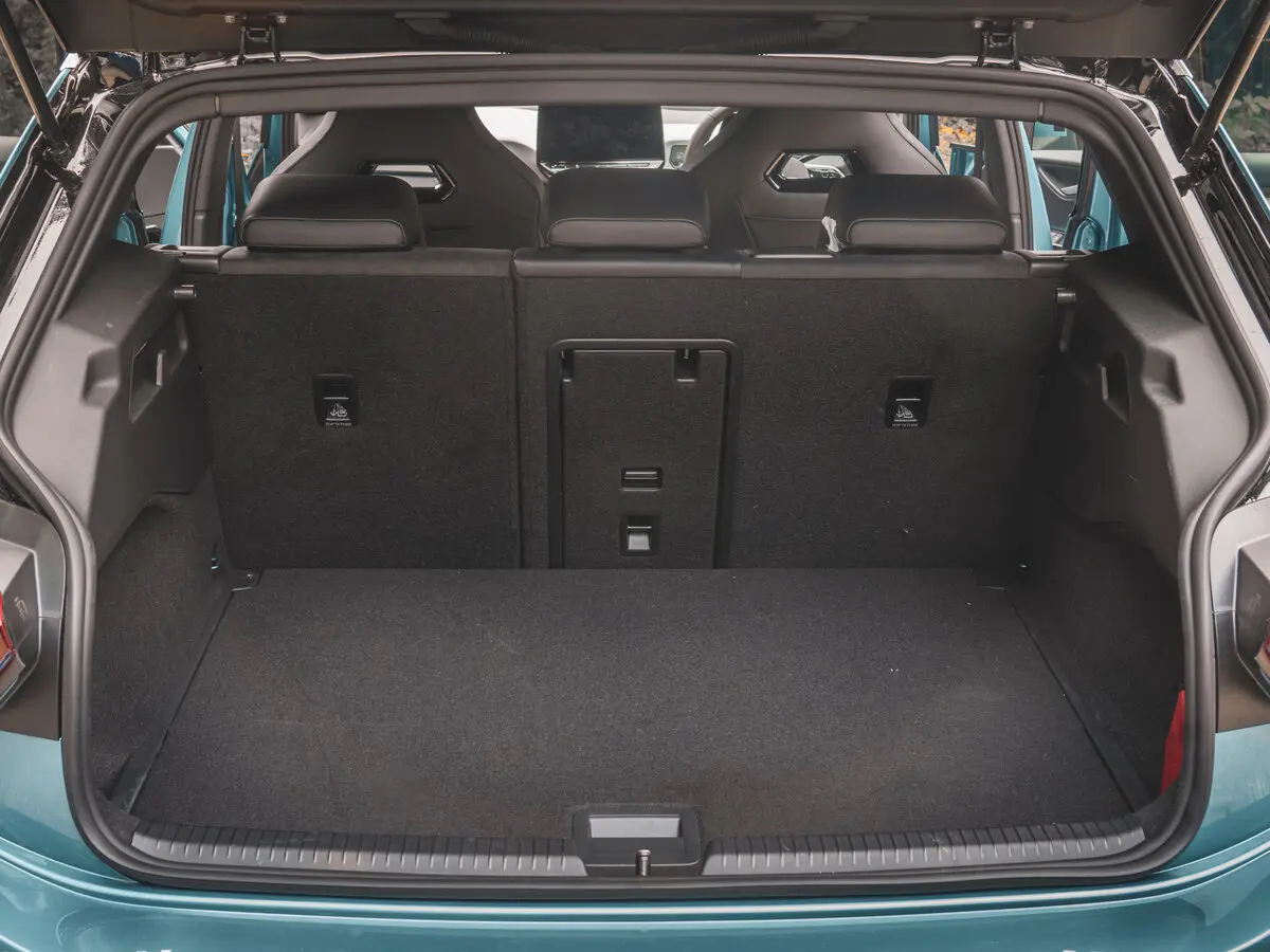 Volkswagen ID.3 I Рестайлинг Хэтчбек 5 дв. — сүрөт 11