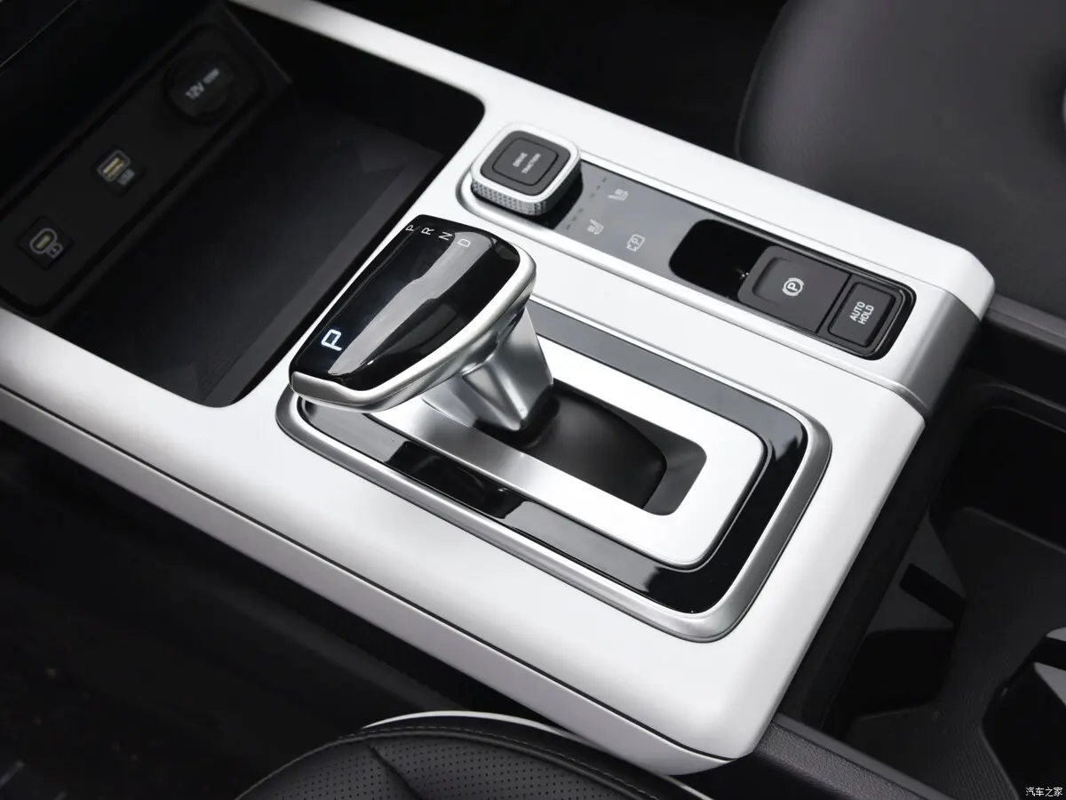 Hyundai Mufasa I (NU2) Внедорожник 5 дв. — сүрөт 12