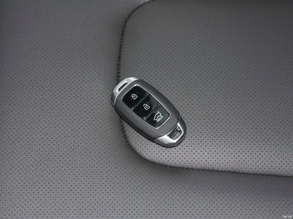 Hyundai Mufasa I (NU2) Внедорожник 5 дв. — сүрөт 16