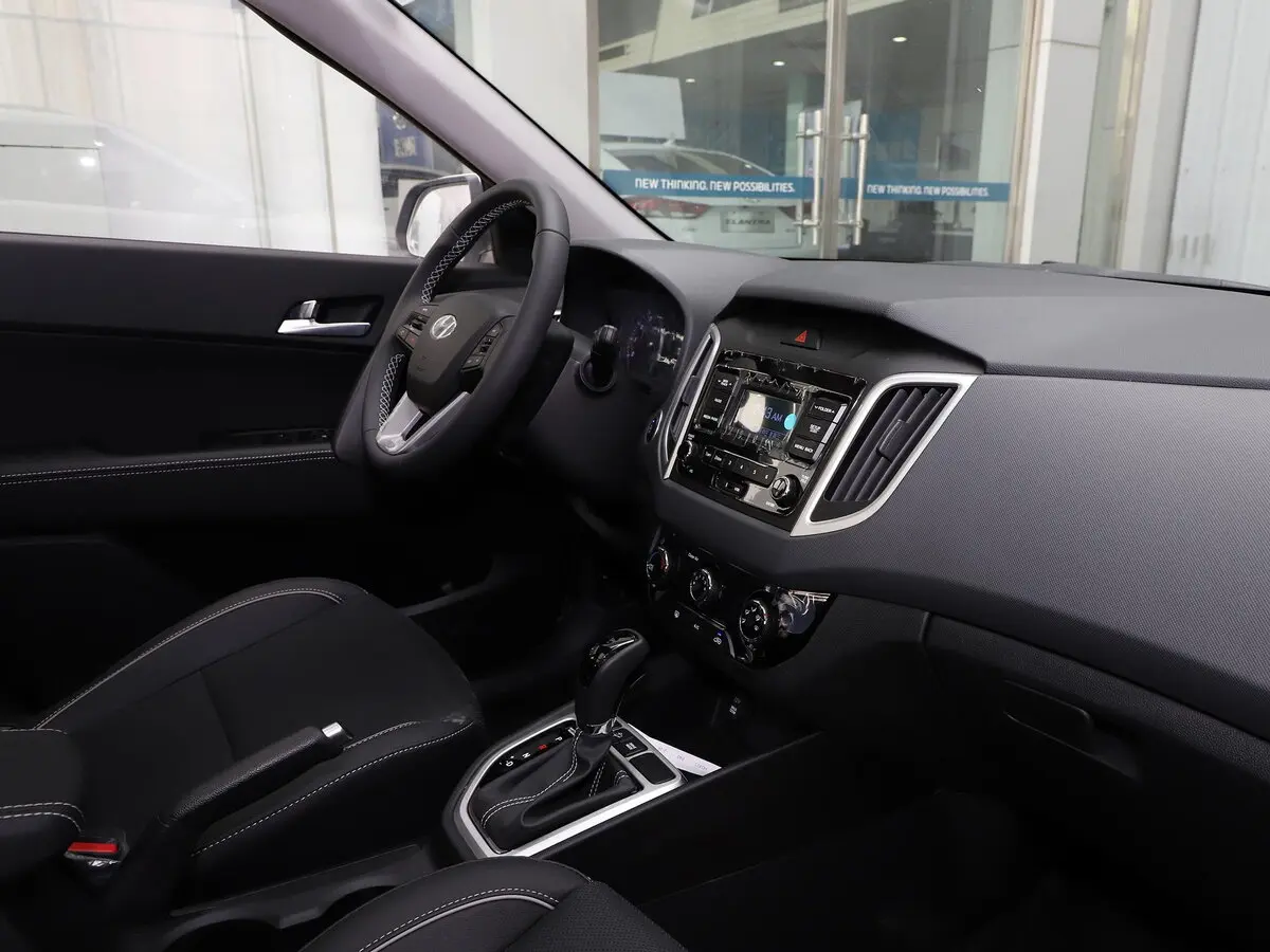 Hyundai ix25 I Рестайлинг Внедорожник 5 дв. — 照片 7