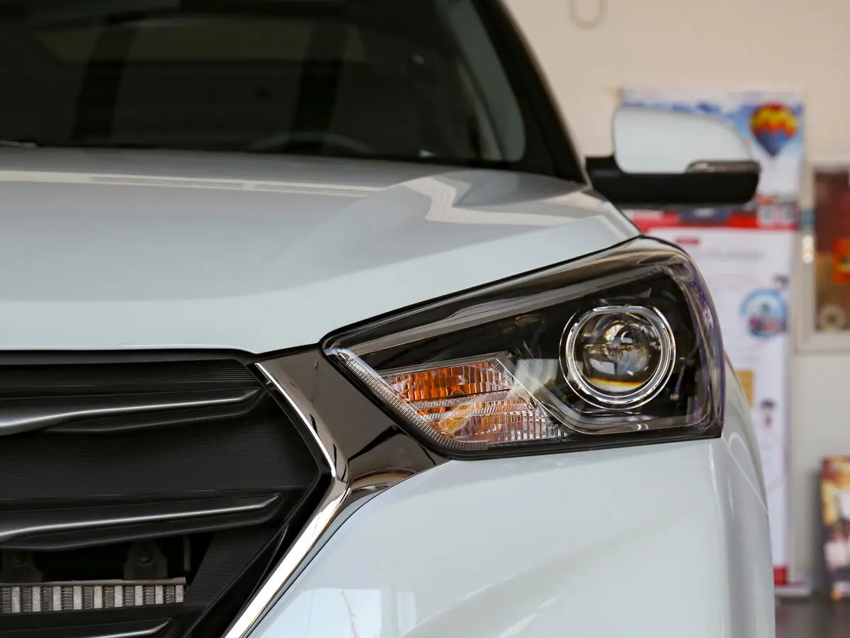 Hyundai ix25 I Рестайлинг Внедорожник 5 дв. — 照片 16
