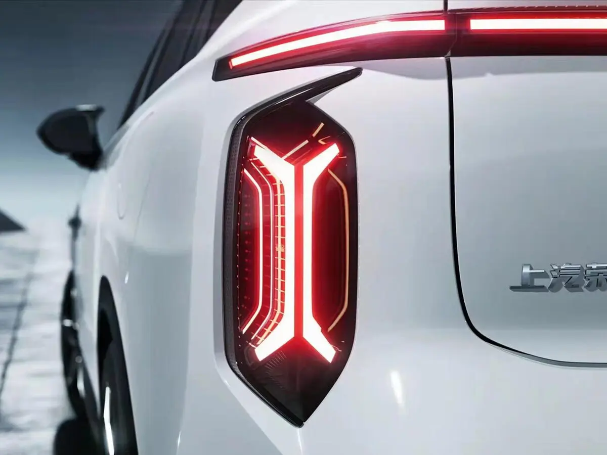 Roewe Whale 2022 – 2023 Внедорожник 5 дв. — сүрөт 14