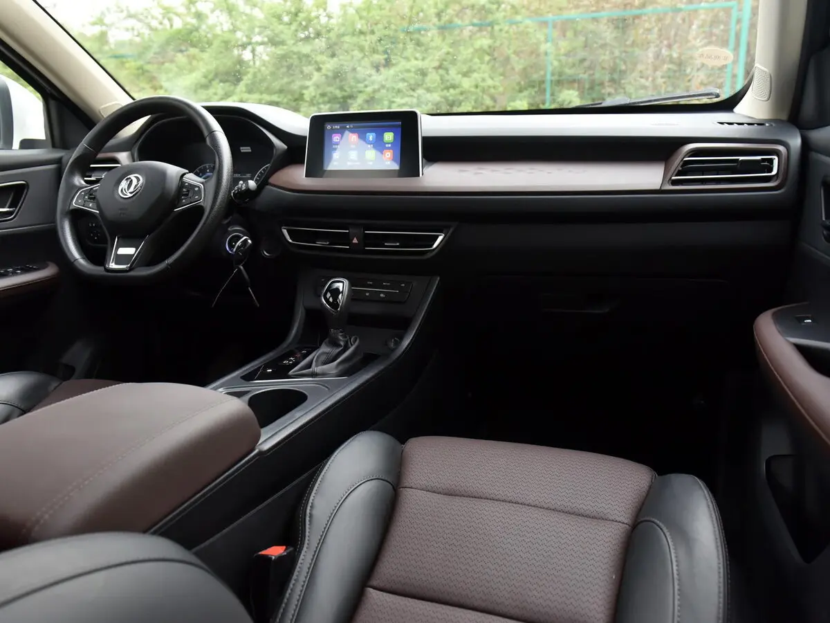 Dongfeng Fengon 560 I Внедорожник 5 дв. — сүрөт 7