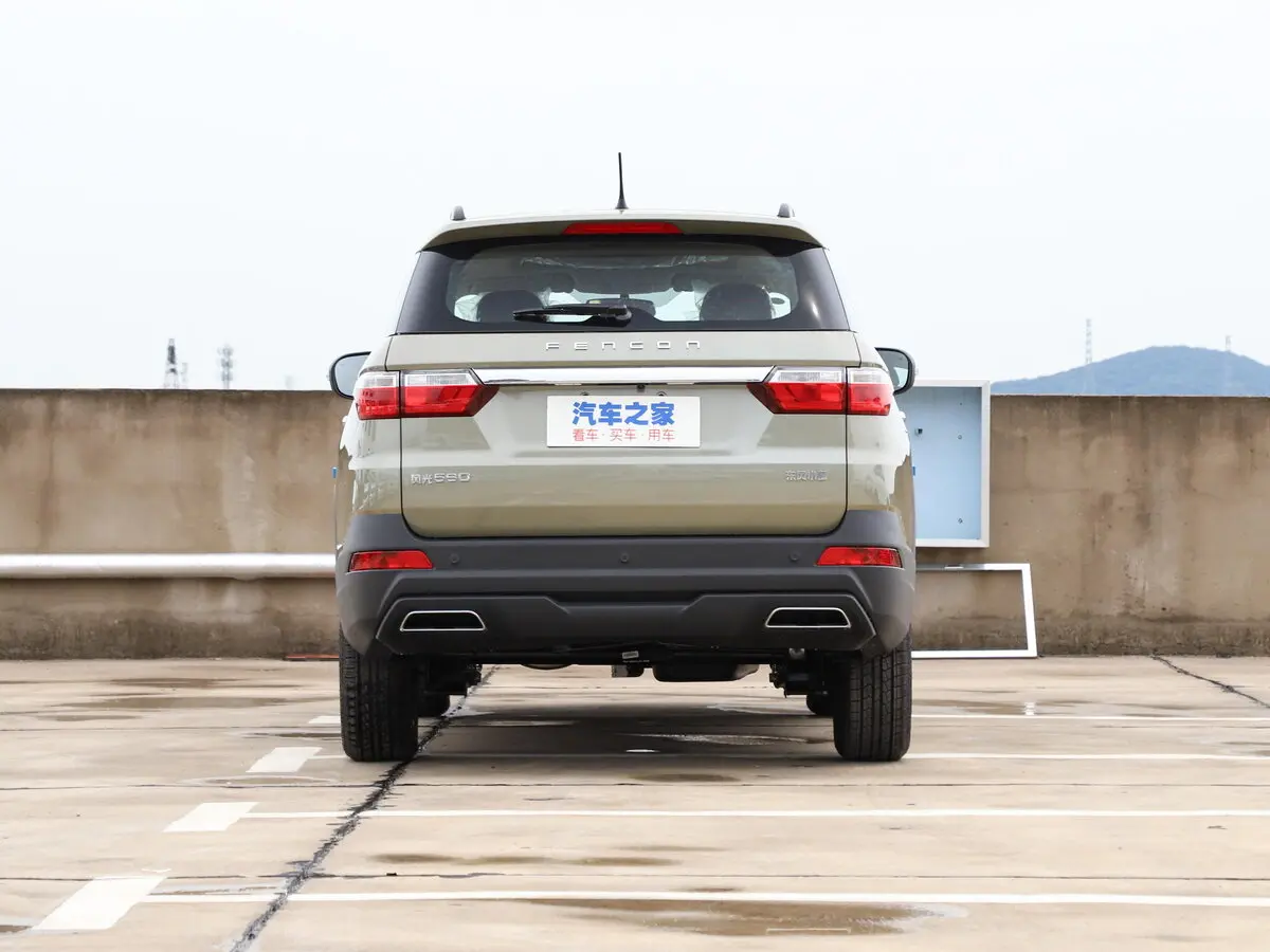 Dongfeng Fengon 560 I Рестайлинг Внедорожник 5 дв. — 照片 4