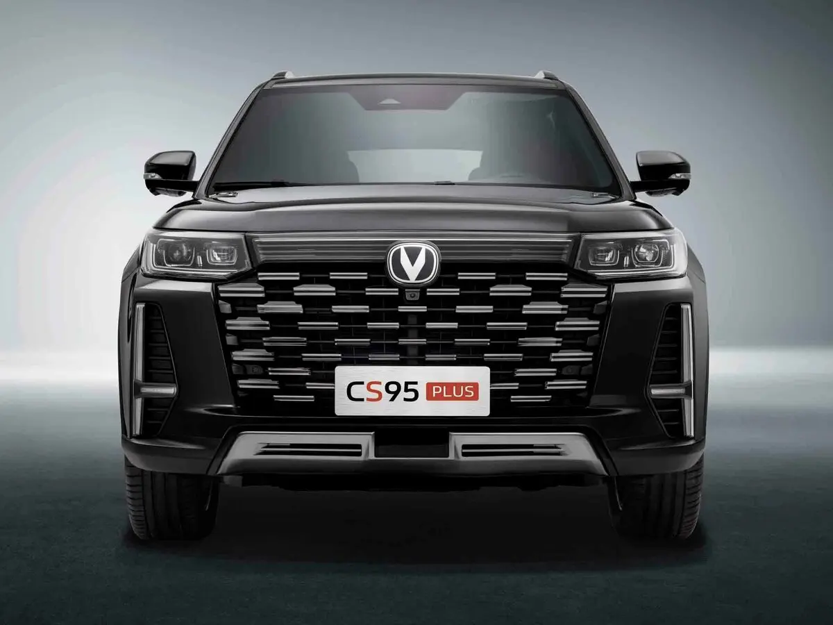 Changan CS95 Plus 2023 – 2025 Внедорожник 5 дв. — photo 3