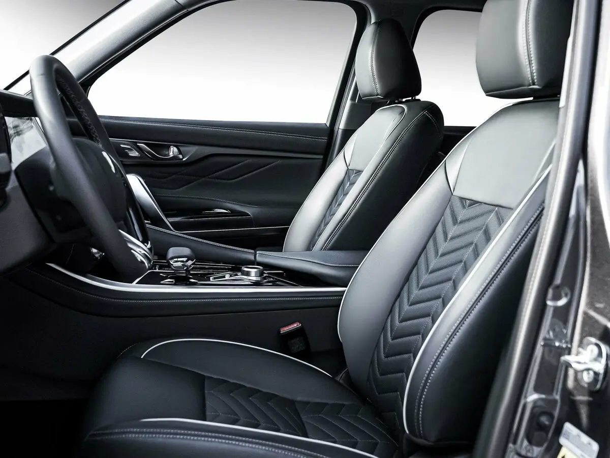 Changan CS95 Plus 2023 – 2025 Внедорожник 5 дв. — photo 8