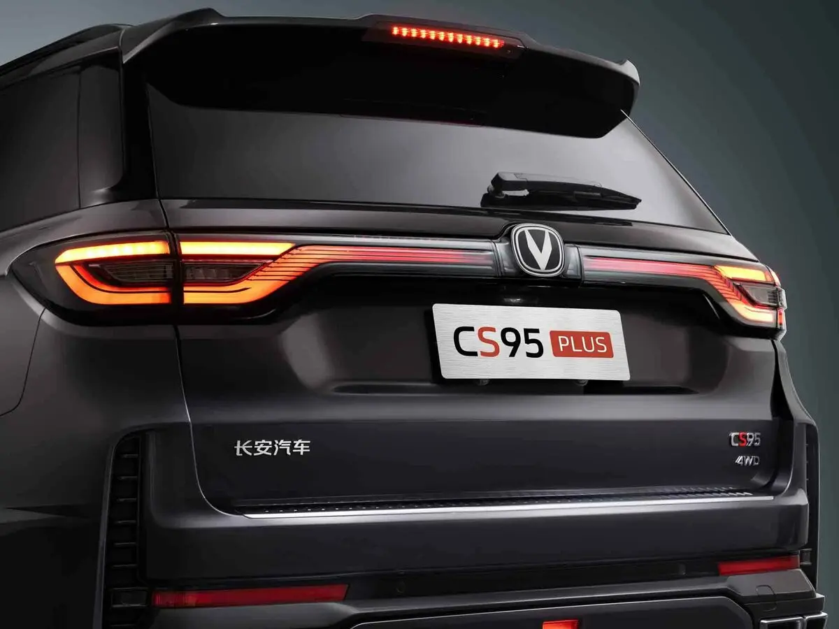 Changan CS95 Plus 2023 – 2025 Внедорожник 5 дв. — photo 16