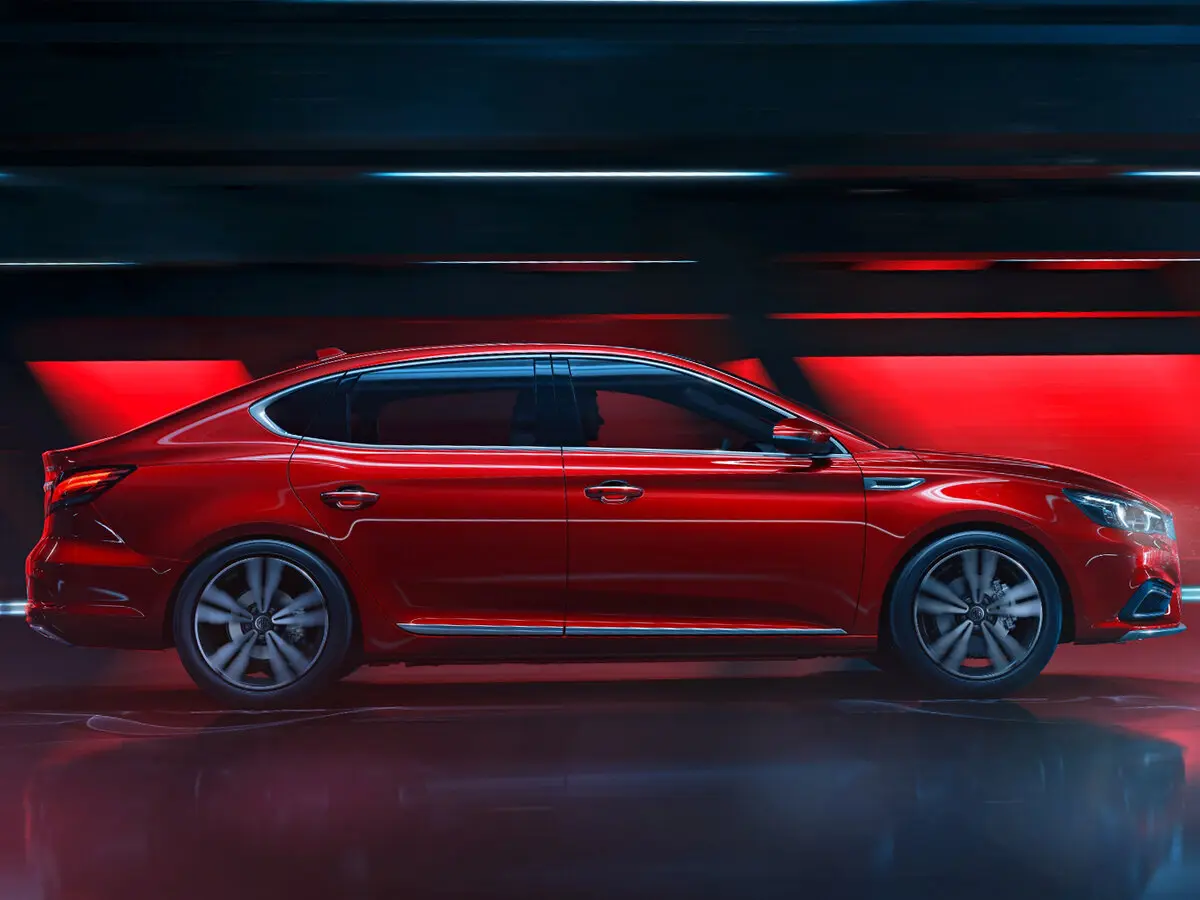MG 6 II Лифтбек — 照片 2