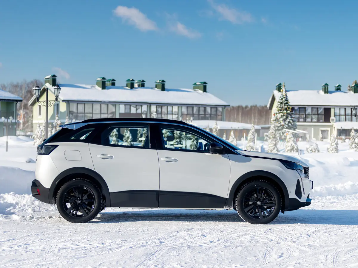Peugeot 4008 II Рестайлинг Внедорожник 5 дв. — сүрөт 17