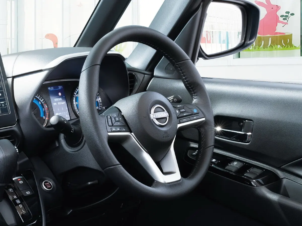 Nissan Roox II Рестайлинг Микровэн — сүрөт 5