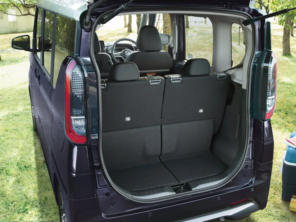 Nissan Roox II Рестайлинг Микровэн — сүрөт 7
