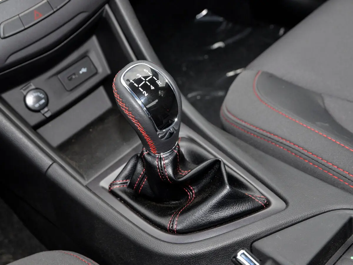 Chery Arrizo 5 I Седан — сүрөт 14