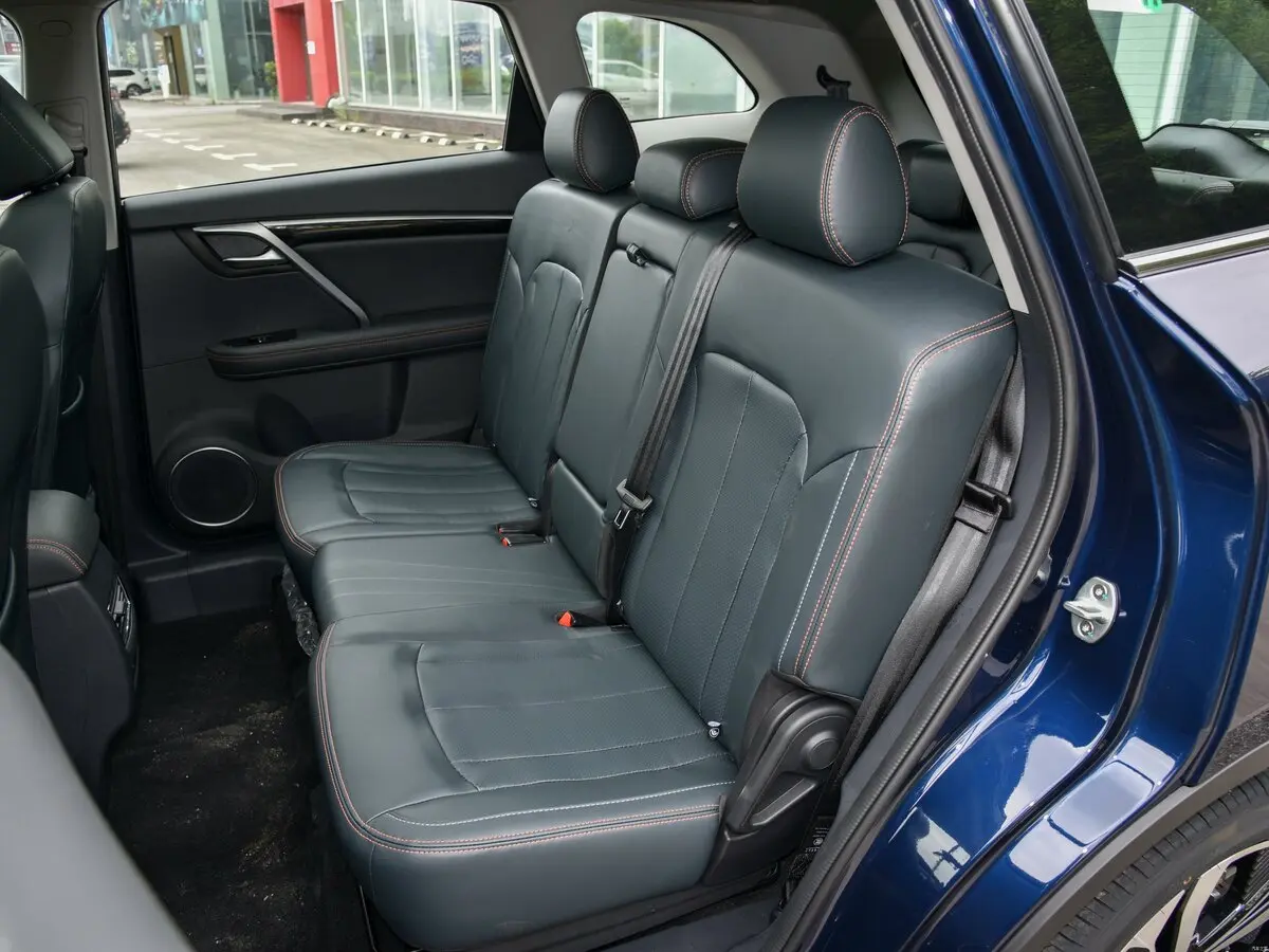 BAIC Ruixiang X5 2021 – н.в. Внедорожник 5 дв. — photo 10