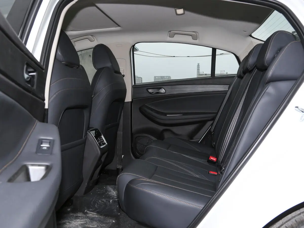 Chery Arrizo 5 Plus 2020 – н.в. Седан — сүрөт 11