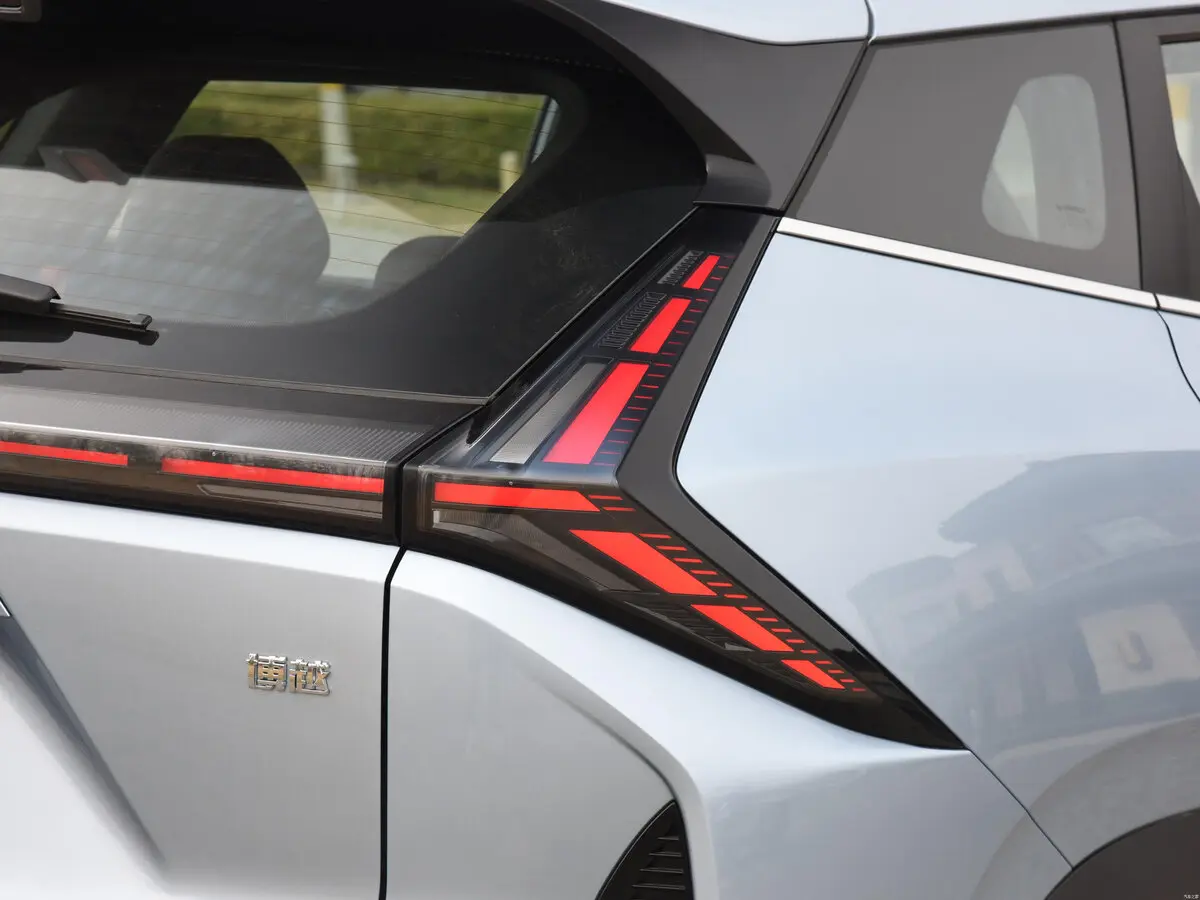 Geely Boyue Cool 2023 – 2025 Внедорожник 5 дв. — сүрөт 18