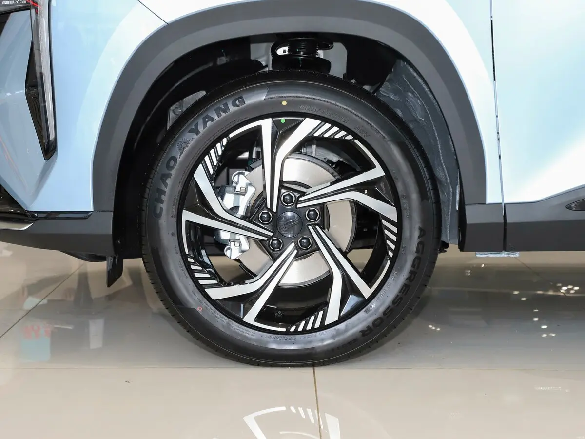 Geely Boyue Cool 2023 – 2025 Внедорожник 5 дв. — сүрөт 19