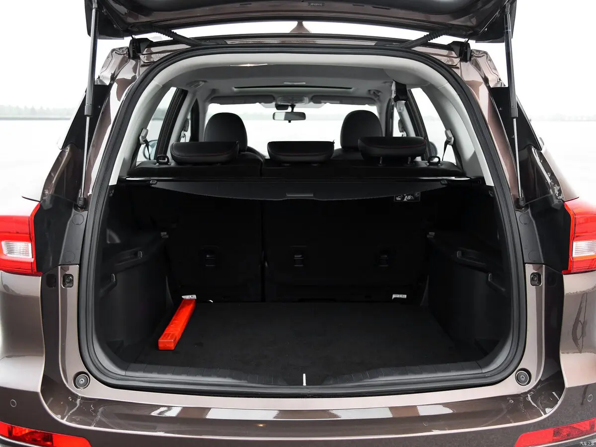 Haval M6 I Внедорожник 5 дв. — сүрөт 13