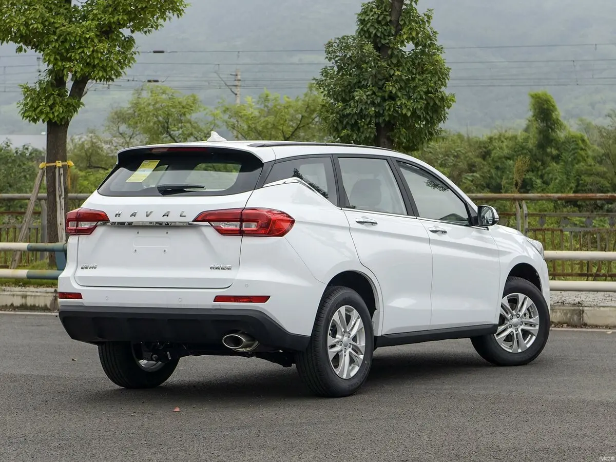 Haval M6 I Рестайлинг Внедорожник 5 дв. — сүрөт 5