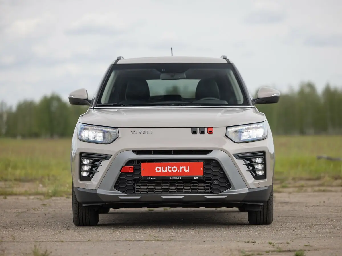 KGM Tivoli 2023 – н.в. Внедорожник 5 дв. — 照片 10