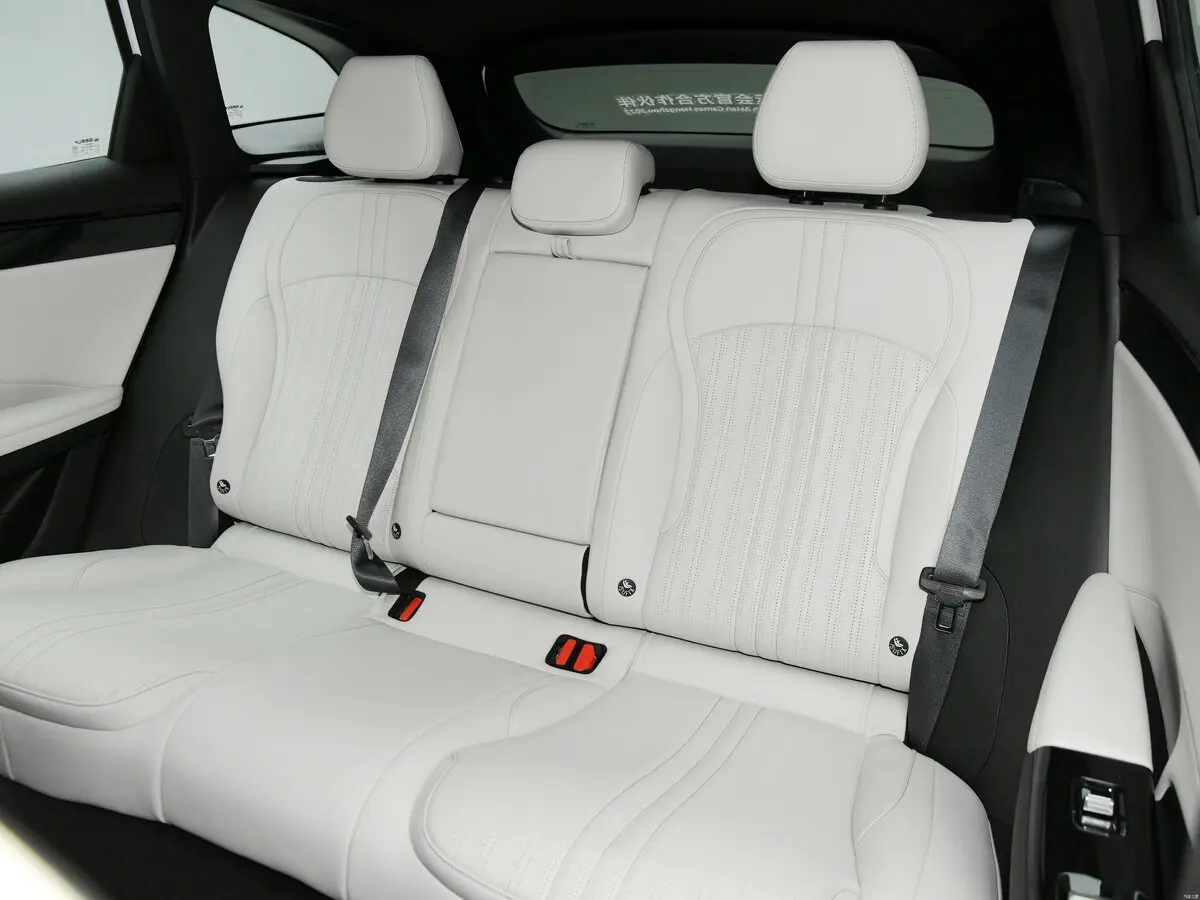 Geely Galaxy L7 2023 – н.в. Внедорожник 5 дв. — сүрөт 11