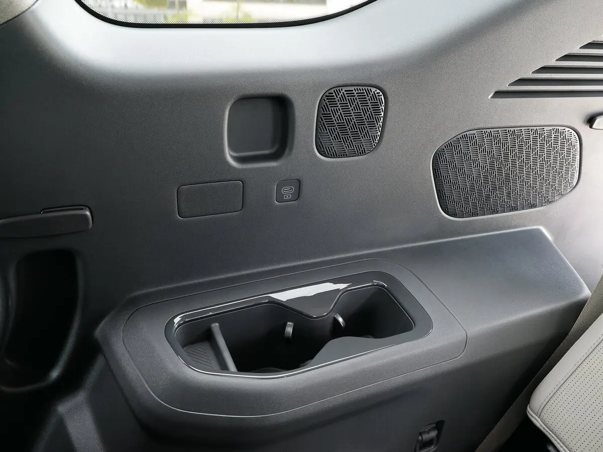 Kia EV9 2023 – н.в. Внедорожник 5 дв. — photo 12