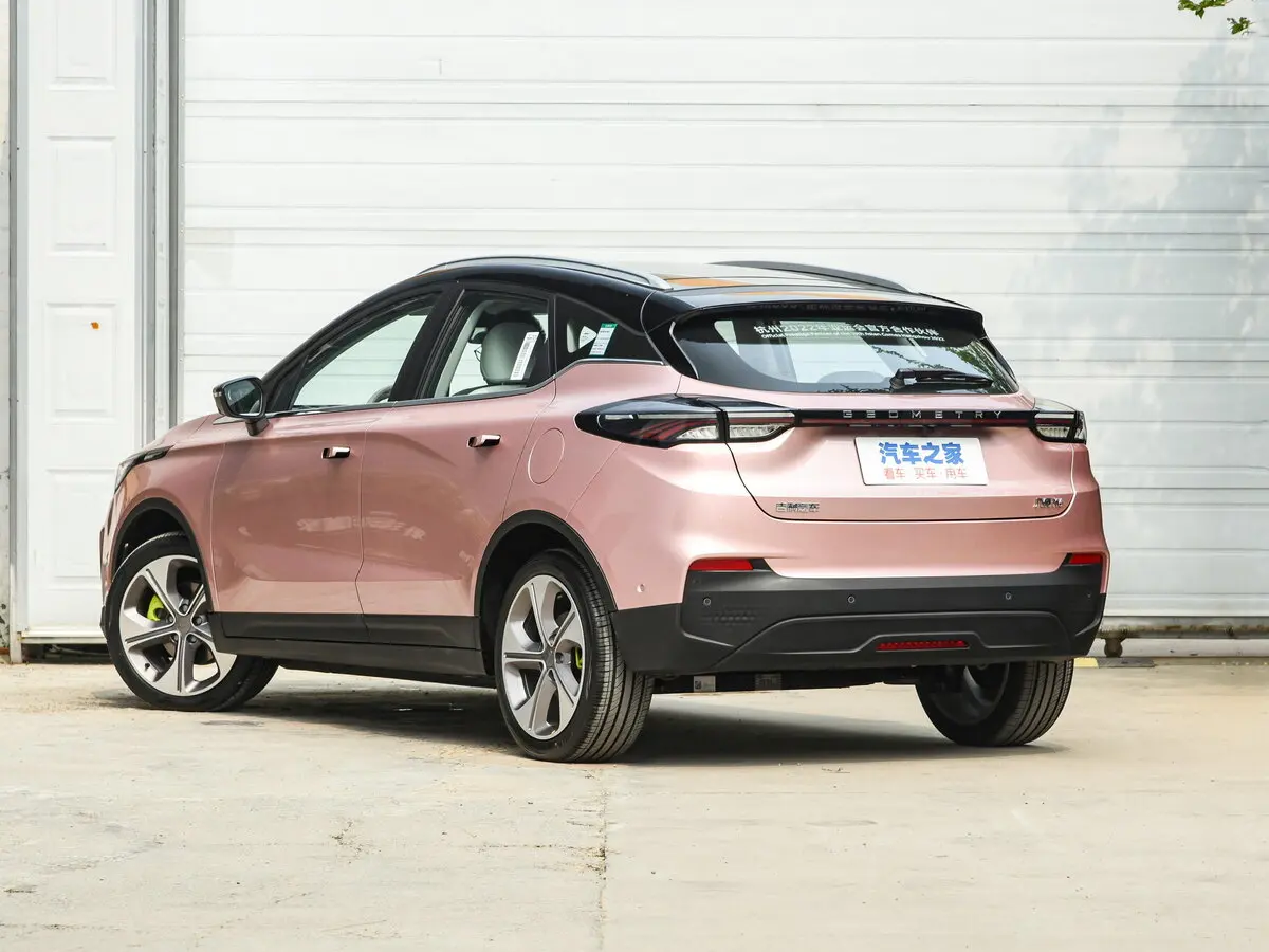 Geely Geometry M6 2022 – н.в. Внедорожник 5 дв. — сүрөт 5