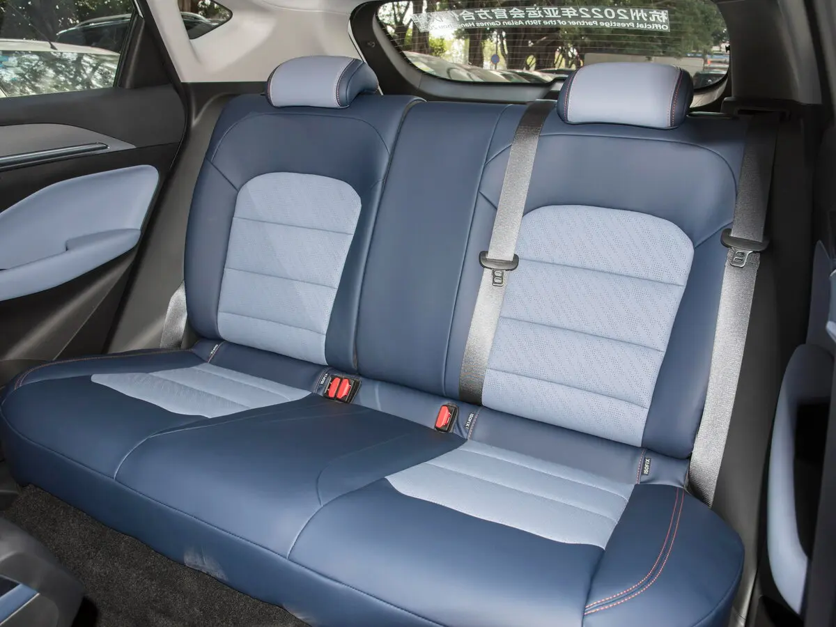 Geely Geometry M6 2022 – н.в. Внедорожник 5 дв. — сүрөт 12