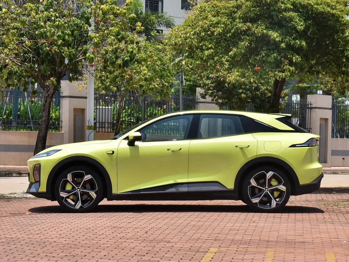 Changan Deepal S07 I Внедорожник 5 дв. — 照片 2