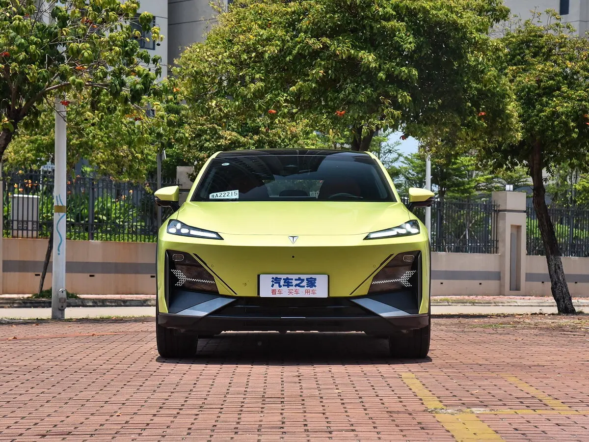 Changan Deepal S07 I Внедорожник 5 дв. — 照片 3