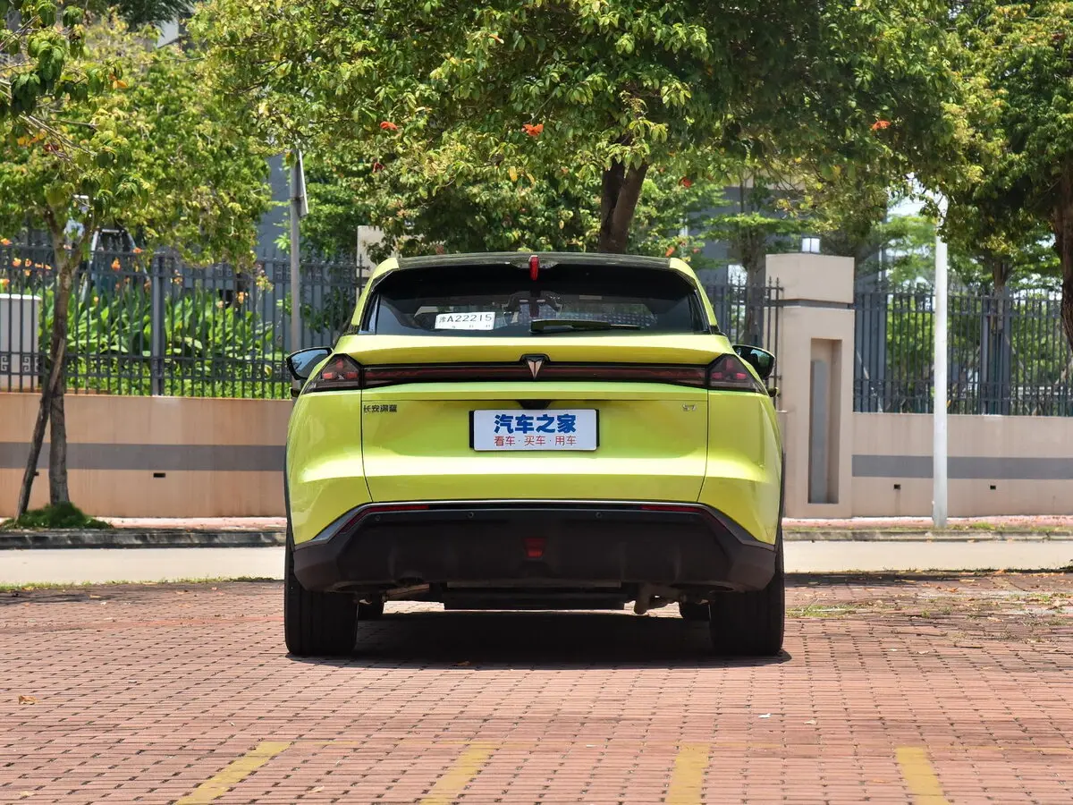 Changan Deepal S07 I Внедорожник 5 дв. — 照片 4