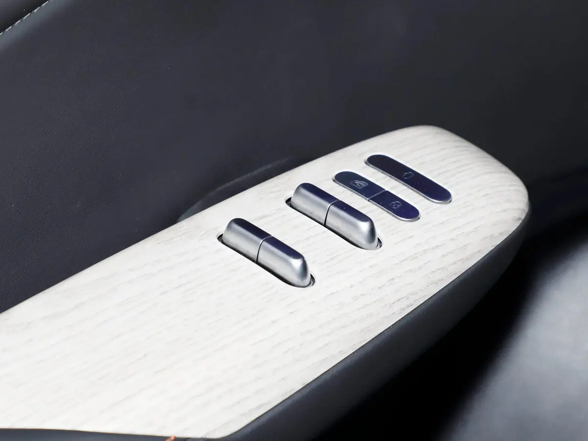 Changan Deepal S07 I Внедорожник 5 дв. — 照片 13