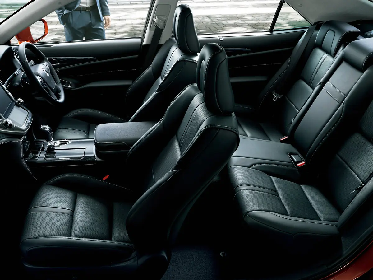Toyota Crown XIV (S210) Рестайлинг Седан — сүрөт 5
