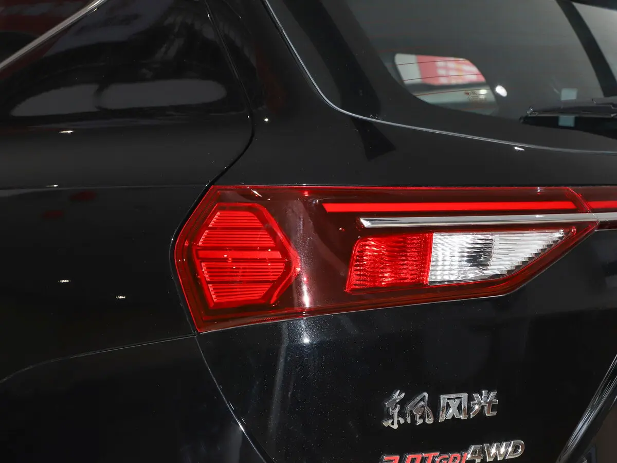 Dongfeng Fengon ix7 2019 – 2024 Внедорожник 5 дв. — сүрөт 18