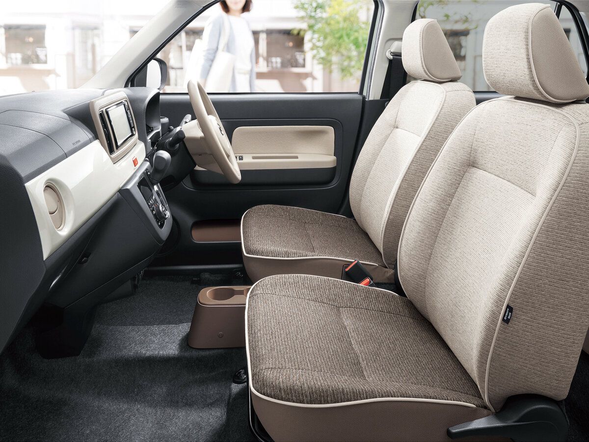 Daihatsu Mira Tocot 2018 – 2023 Хэтчбек 5 дв.