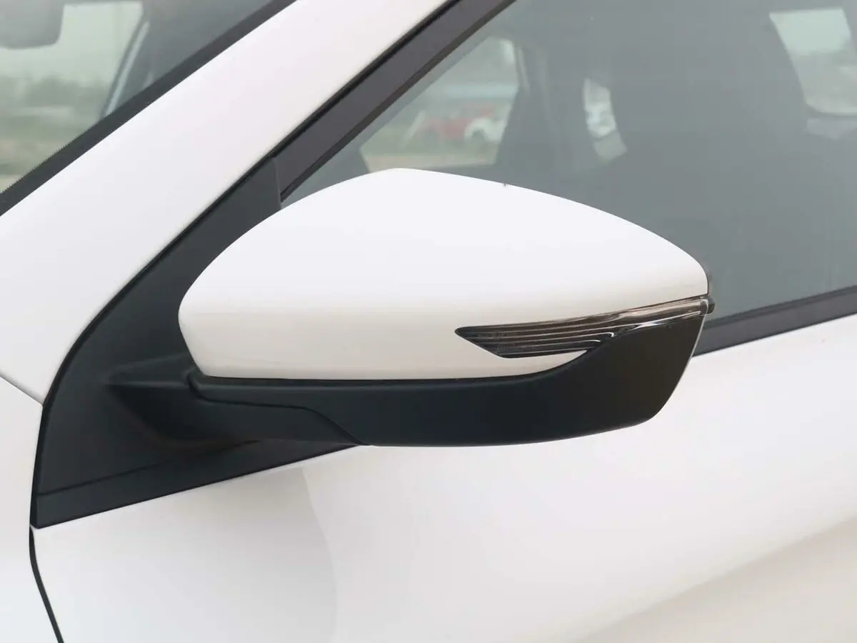 Geely Binrui I Рестайлинг Седан — сүрөт 13