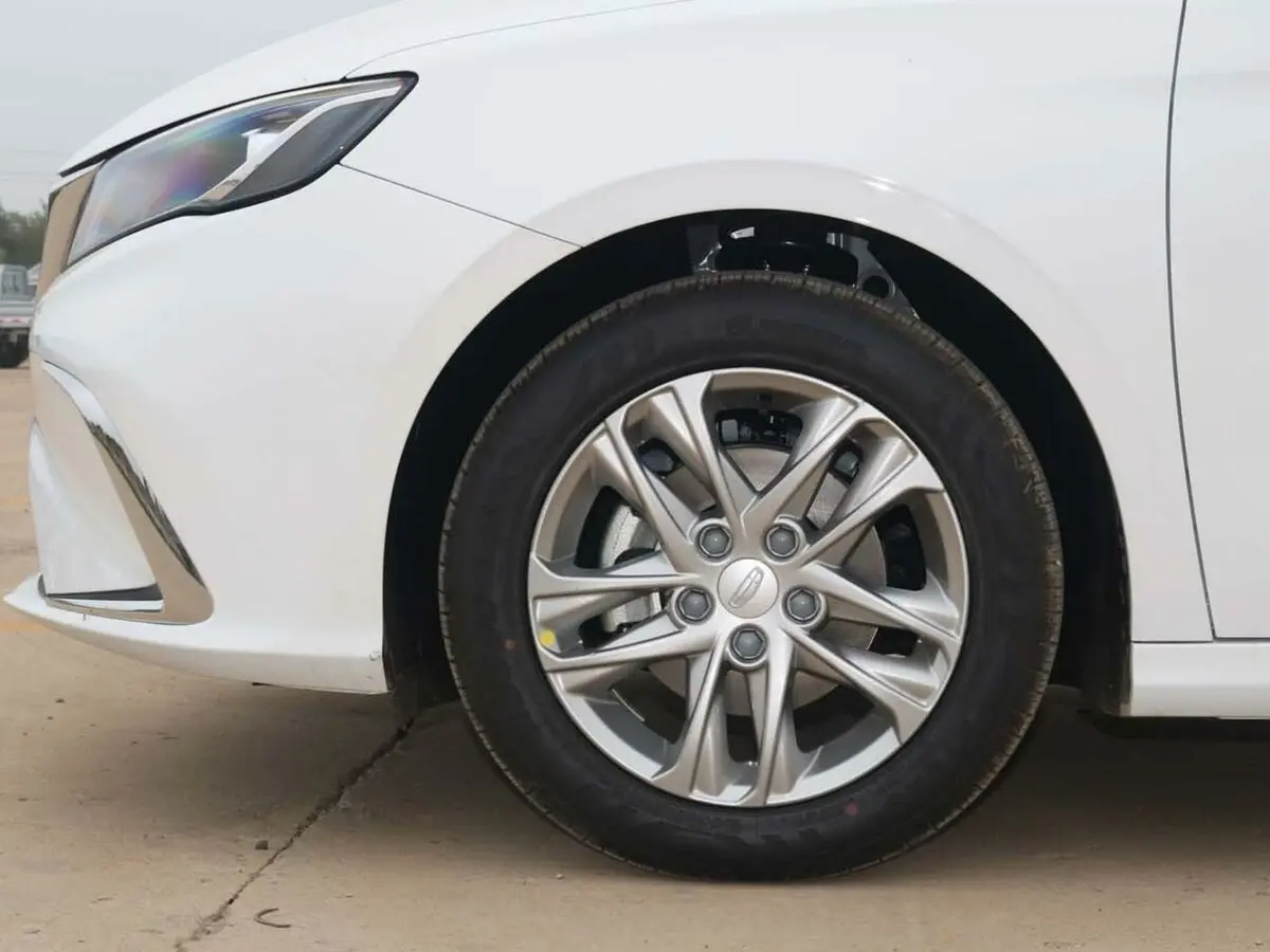 Geely Binrui I Рестайлинг Седан — сүрөт 16